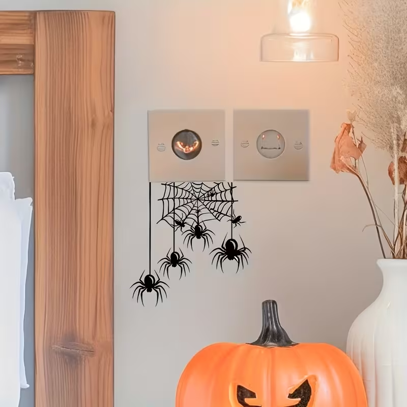 Interior Design Web Free - ハロウィンスパイダースイッチステッカー1枚 - 黒いクモと蜘蛛の巣のデザイン、室内装飾やハロウィン装飾に最適